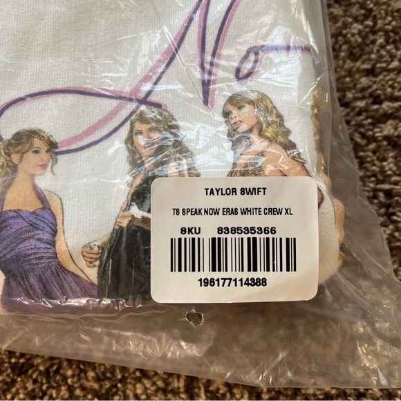 NEW Taylor Swift Speak Now Eras Crewneck - Picture 6 of 9